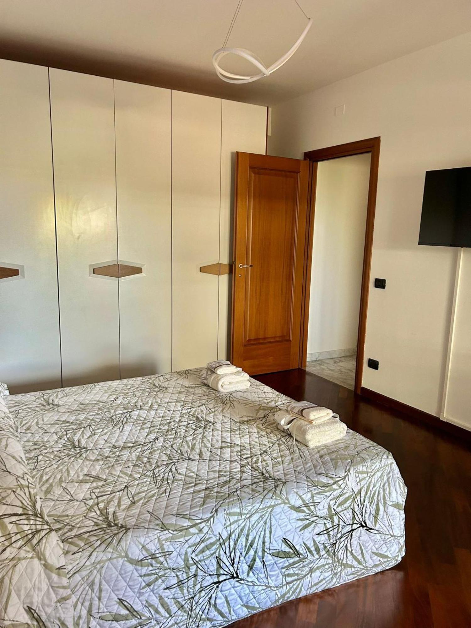Apartment Eur Con Piscina Esterna Rom
