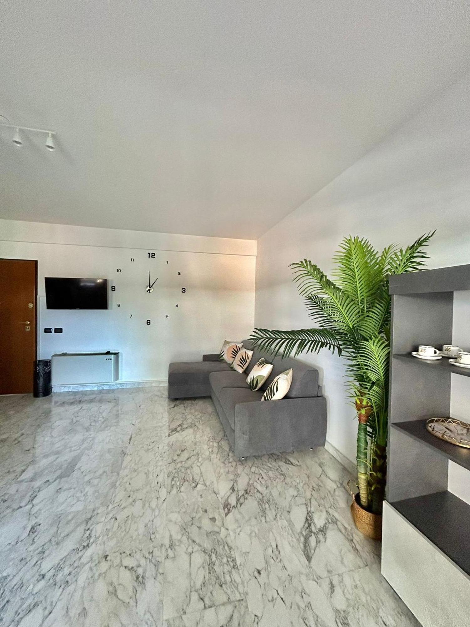 Apartment Eur Con Piscina Esterna Rom